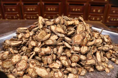 中医黄俊：乳腺癌的症状有那些？